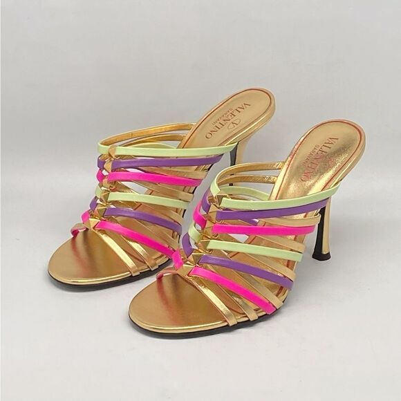 Valentino Garavani rockstud strappy 100mm stiletto mules - Picture 2 of 13